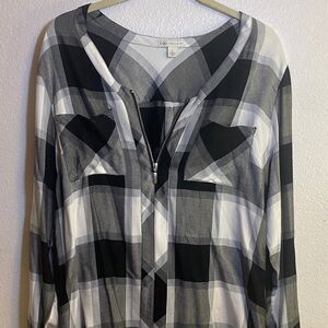 Cato Monochrome Plaid Top